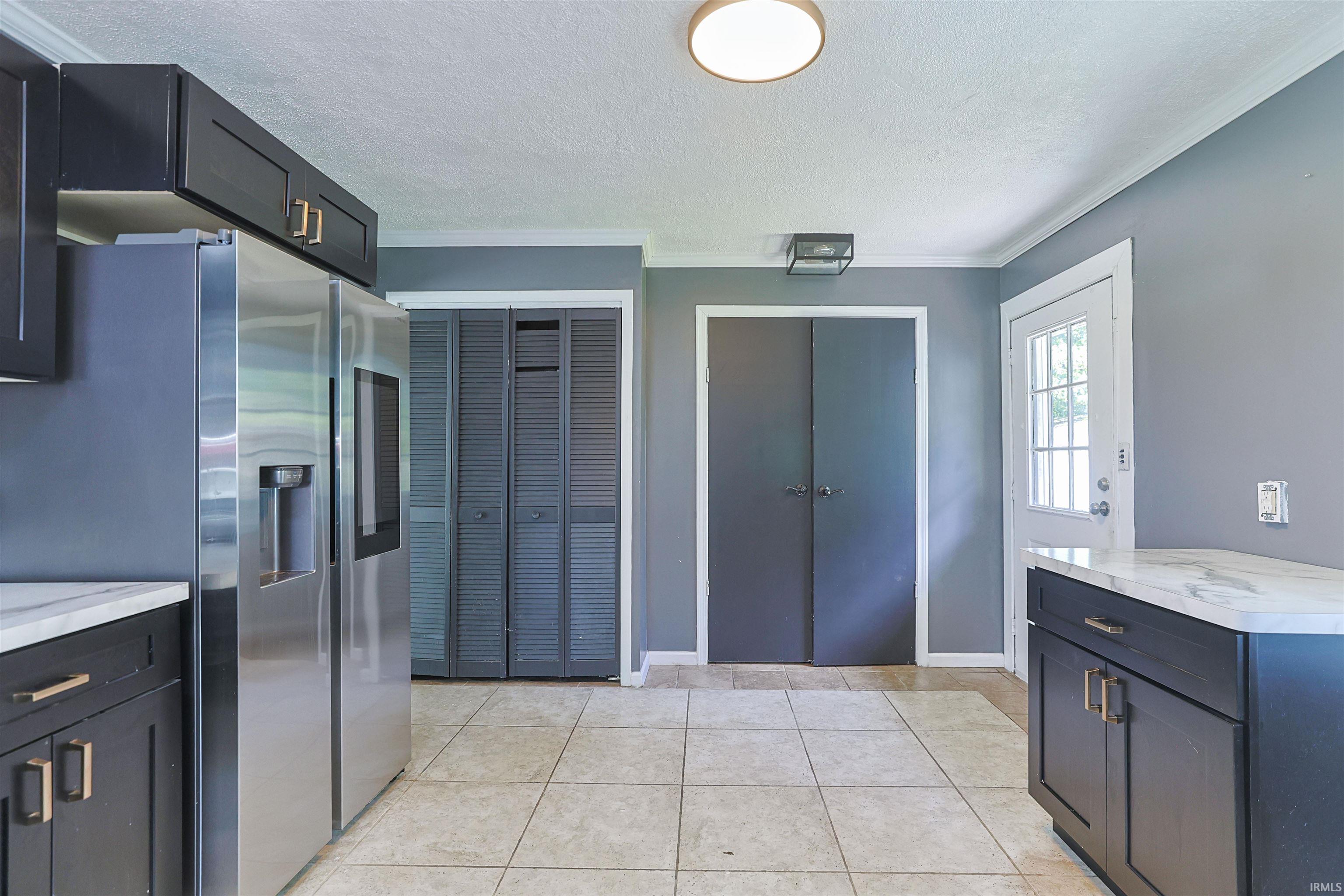 25916 Lake Drive Elkhart IN 46514