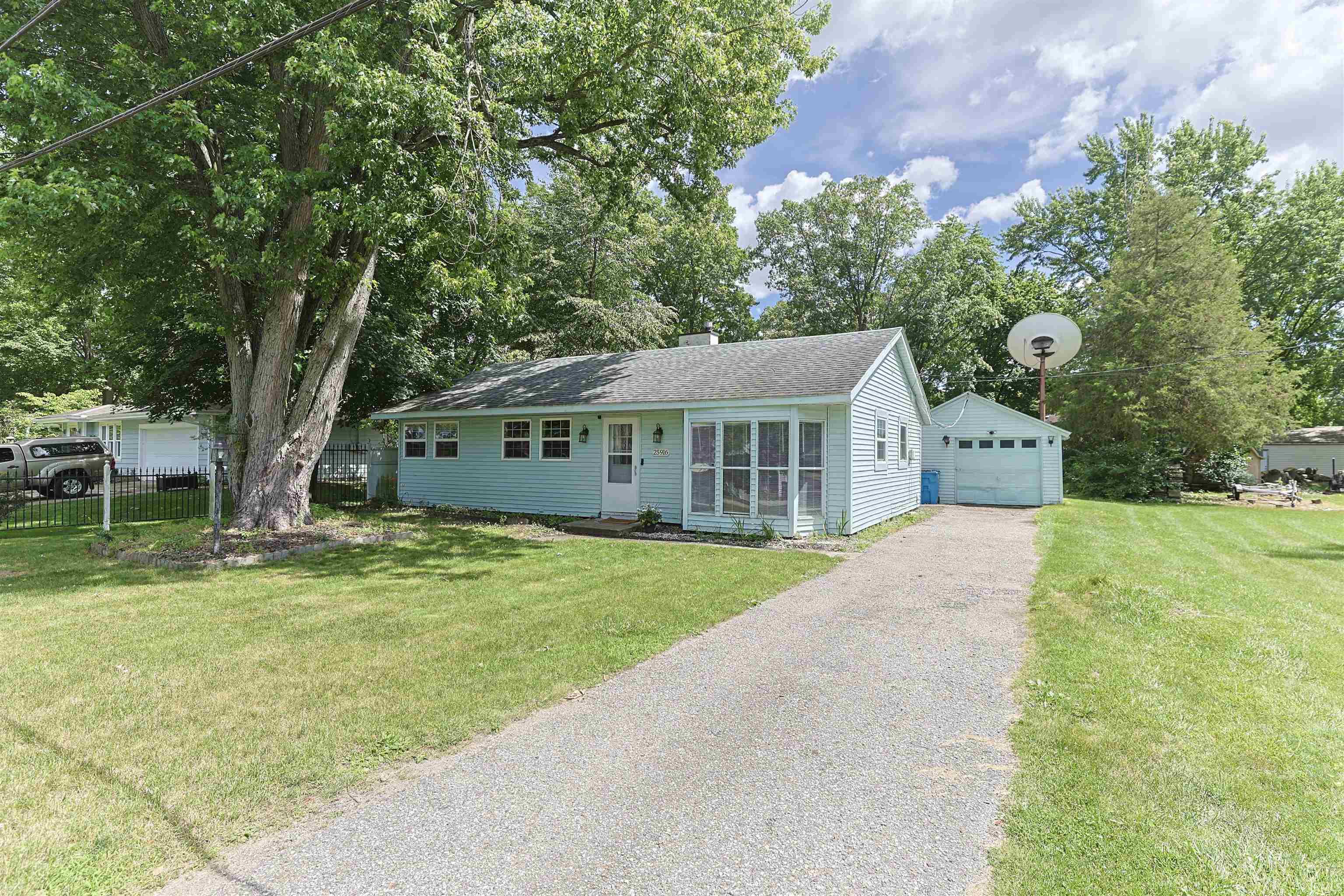 25916 Lake Drive Elkhart IN 46514