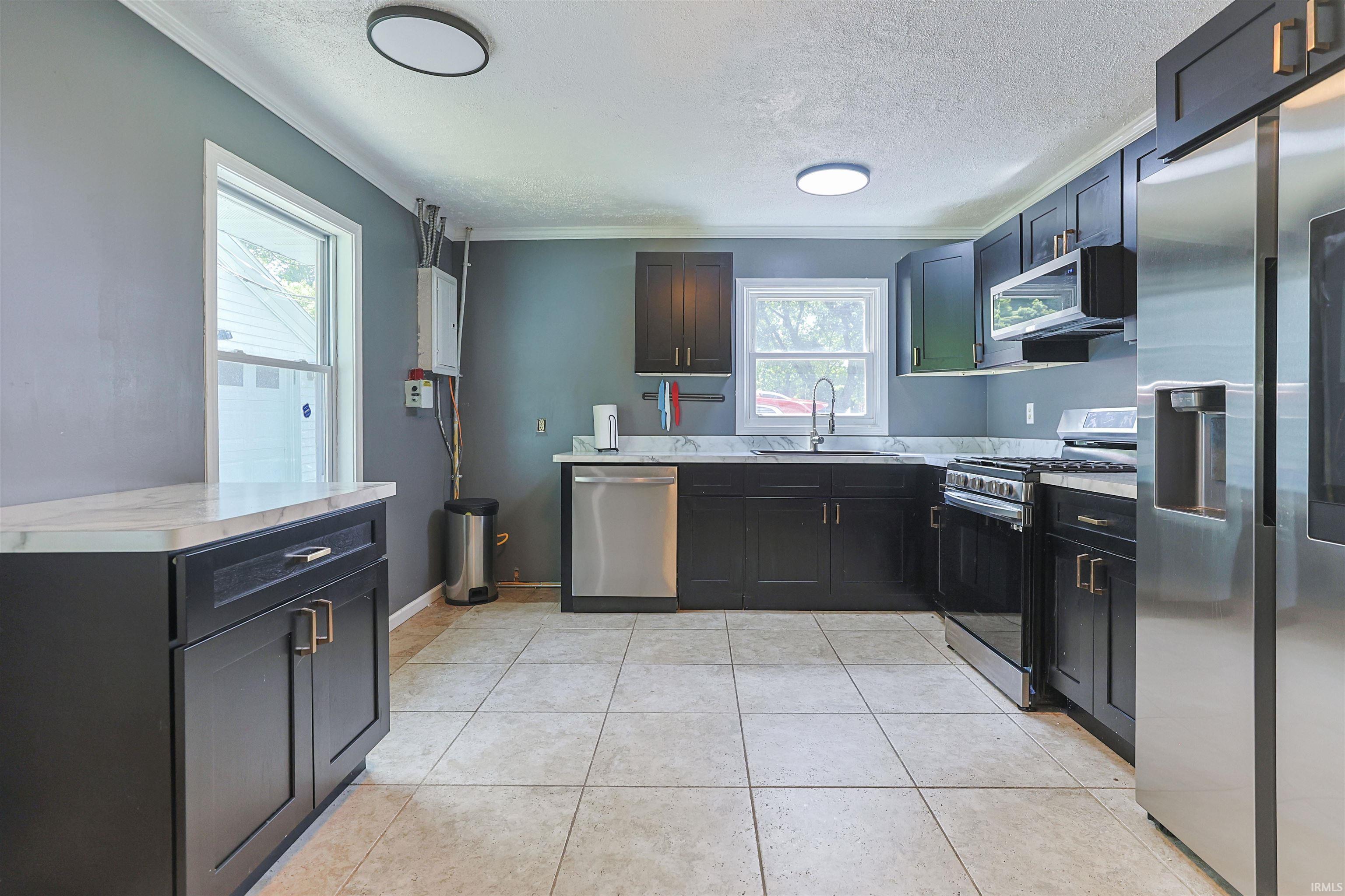 25916 Lake Drive Elkhart IN 46514