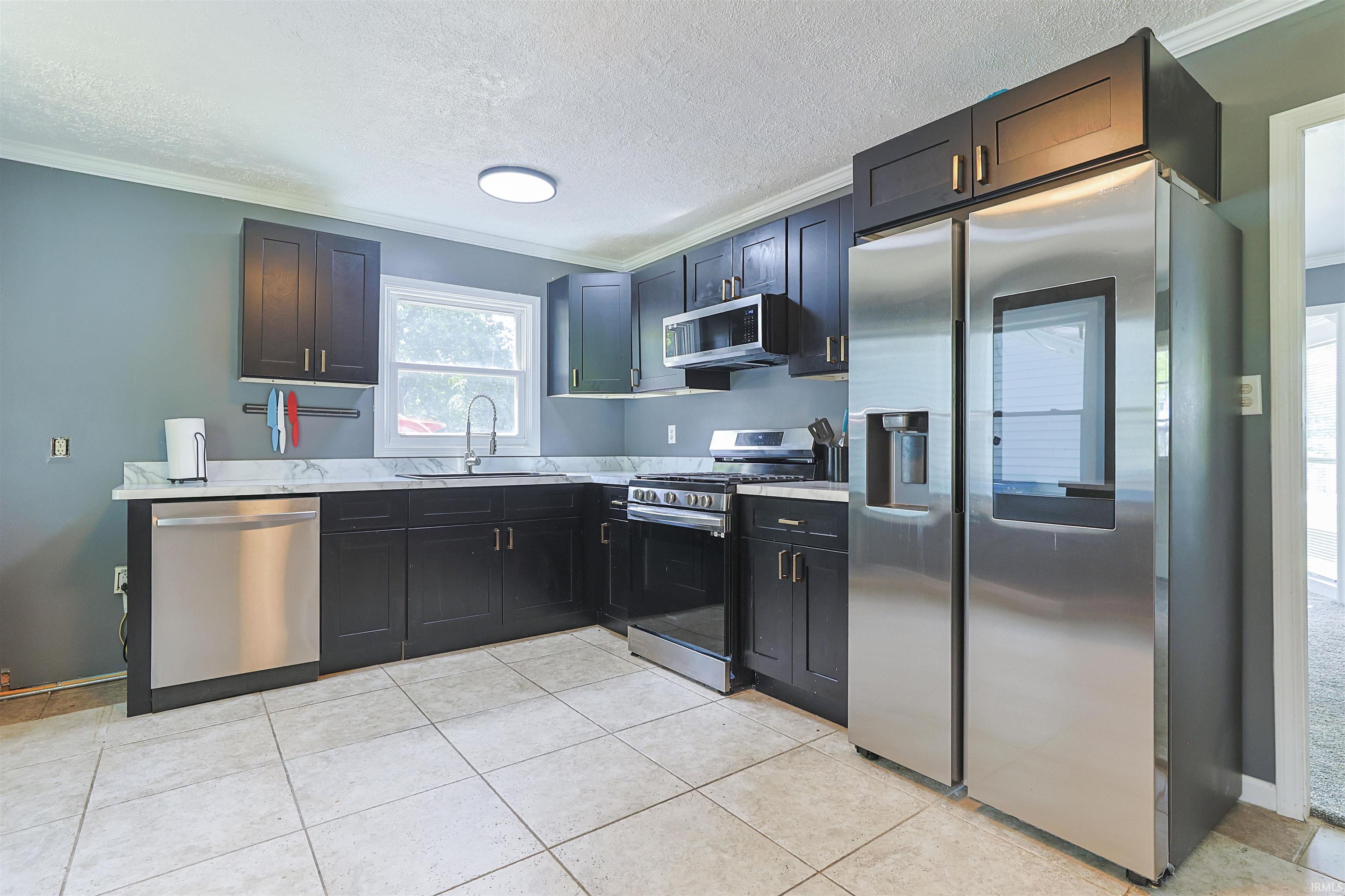 25916 Lake Drive Elkhart IN 46514