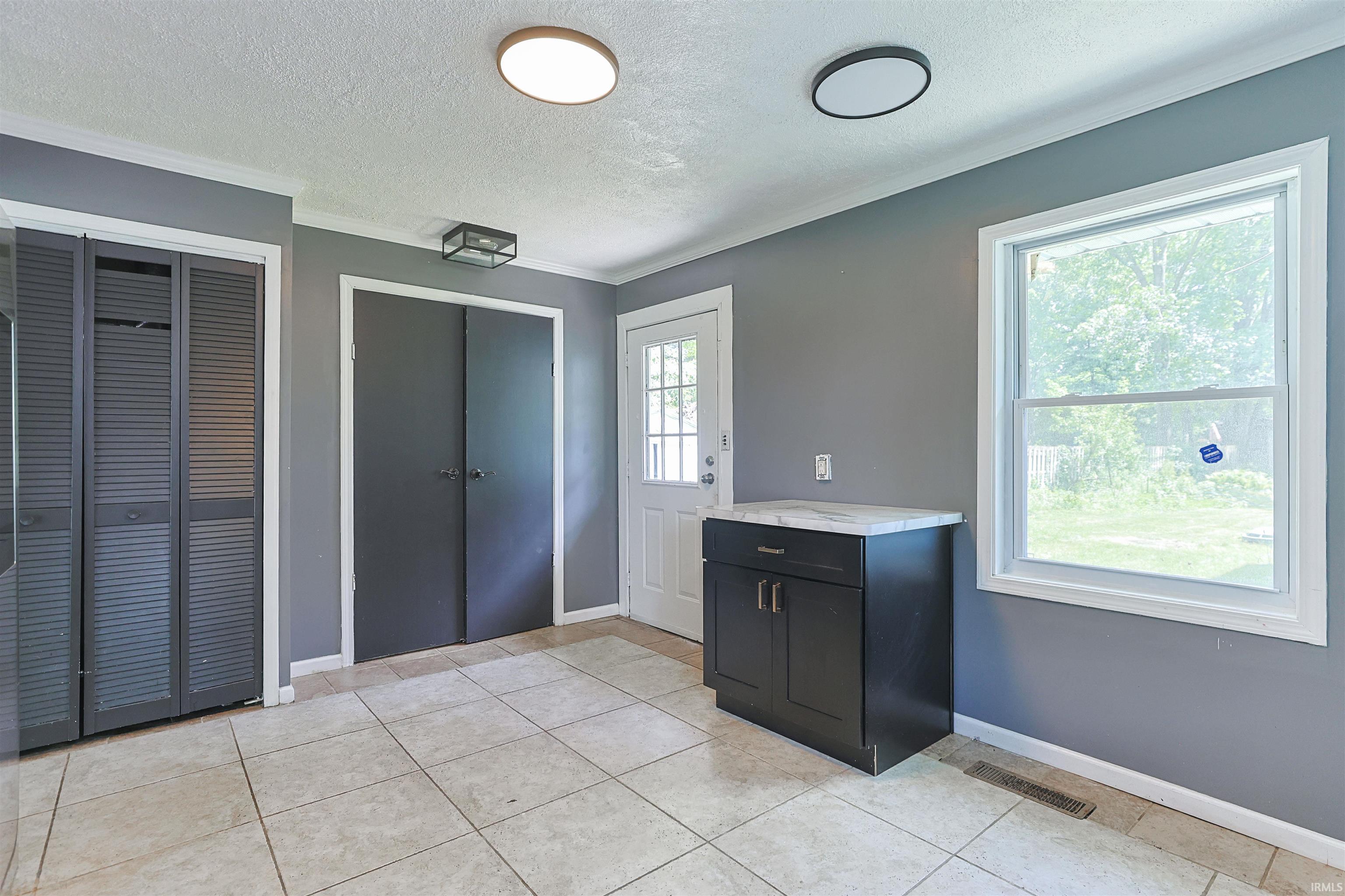 25916 Lake Drive Elkhart IN 46514