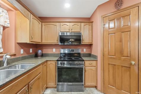 14828 Buckthorn Court Fort Wayne IN 46814