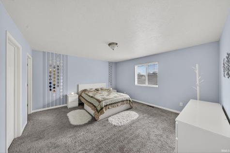 26601 Durness Woods Drive South Bend IN 46628