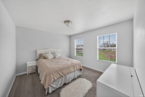 26601 Durness Woods Drive South Bend IN 46628