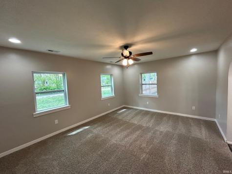 6035 N Hodges Drive Monticello IN 47960