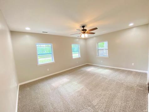 6035 N Hodges Drive Monticello IN 47960