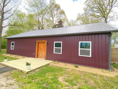 6035 N Hodges Drive Monticello IN 47960