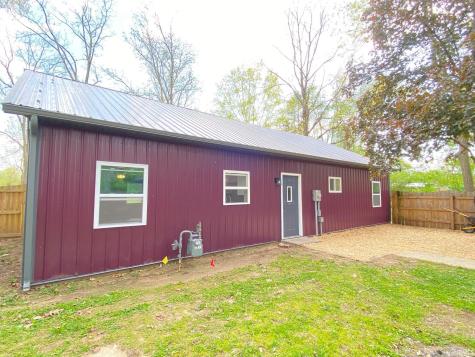 6035 N Hodges Drive Monticello IN 47960