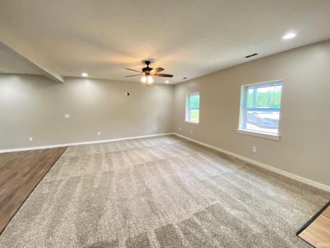 6035 N Hodges Drive Monticello IN 47960