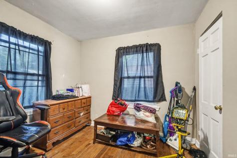 1722 Obrien Street South Bend IN 46628