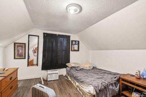 1722 Obrien Street South Bend IN 46628