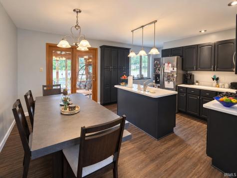517 E Violet Drive Francesville IN 47946