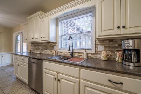 3675 W 558 N Huntington IN 46750