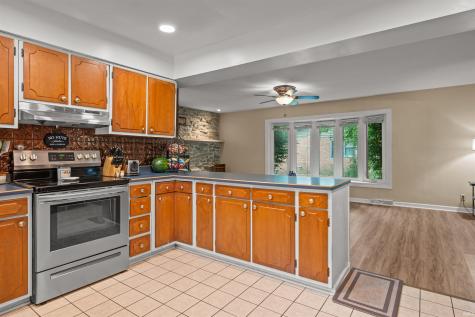 409 N Meadow Lane Hartford City IN 47348