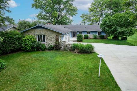409 N Meadow Lane Hartford City IN 47348