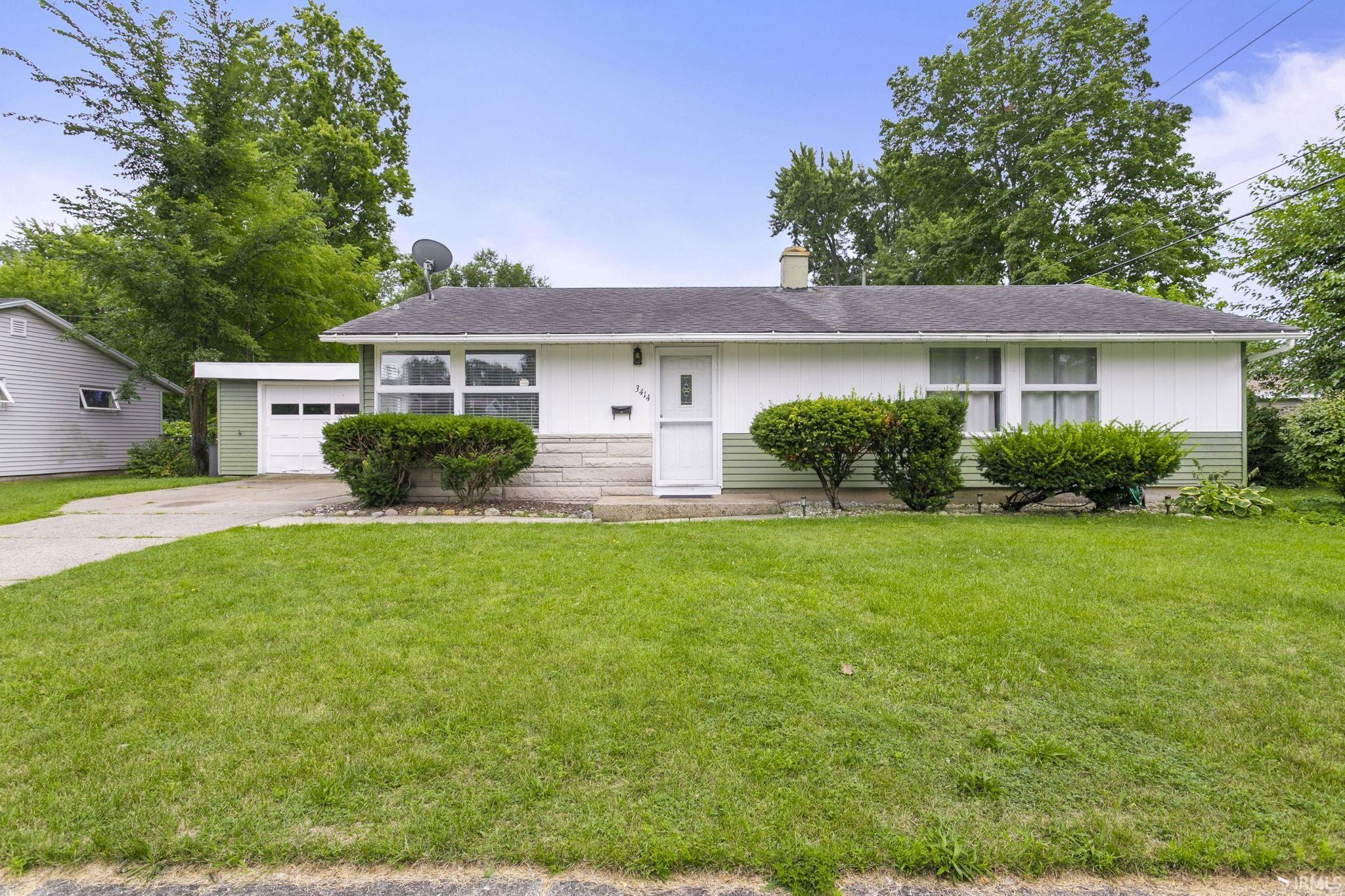 3414 Brookhurst Place South Bend IN 46615