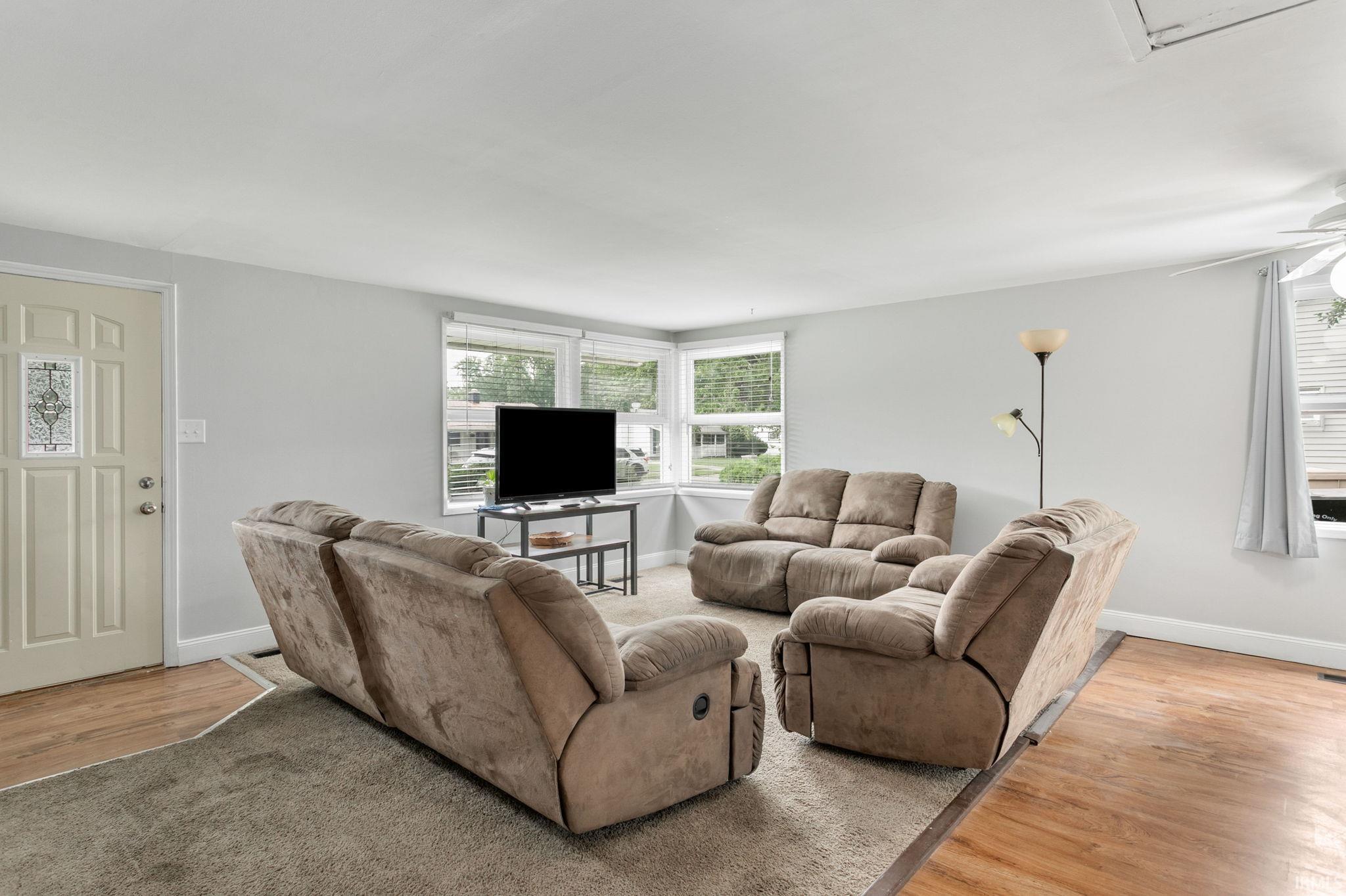3414 Brookhurst Place South Bend IN 46615