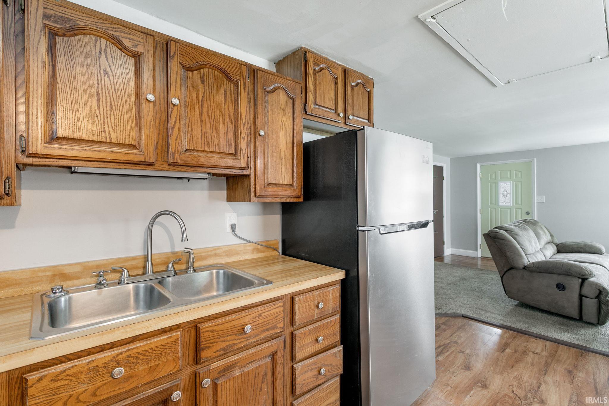 3414 Brookhurst Place South Bend IN 46615