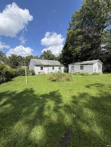4839 Oliver Street Fort Wayne IN 46806