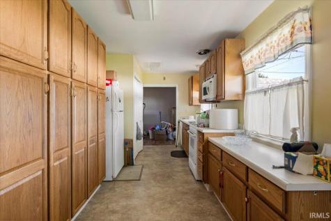 508 S Clem Street Winchester IN 47394
