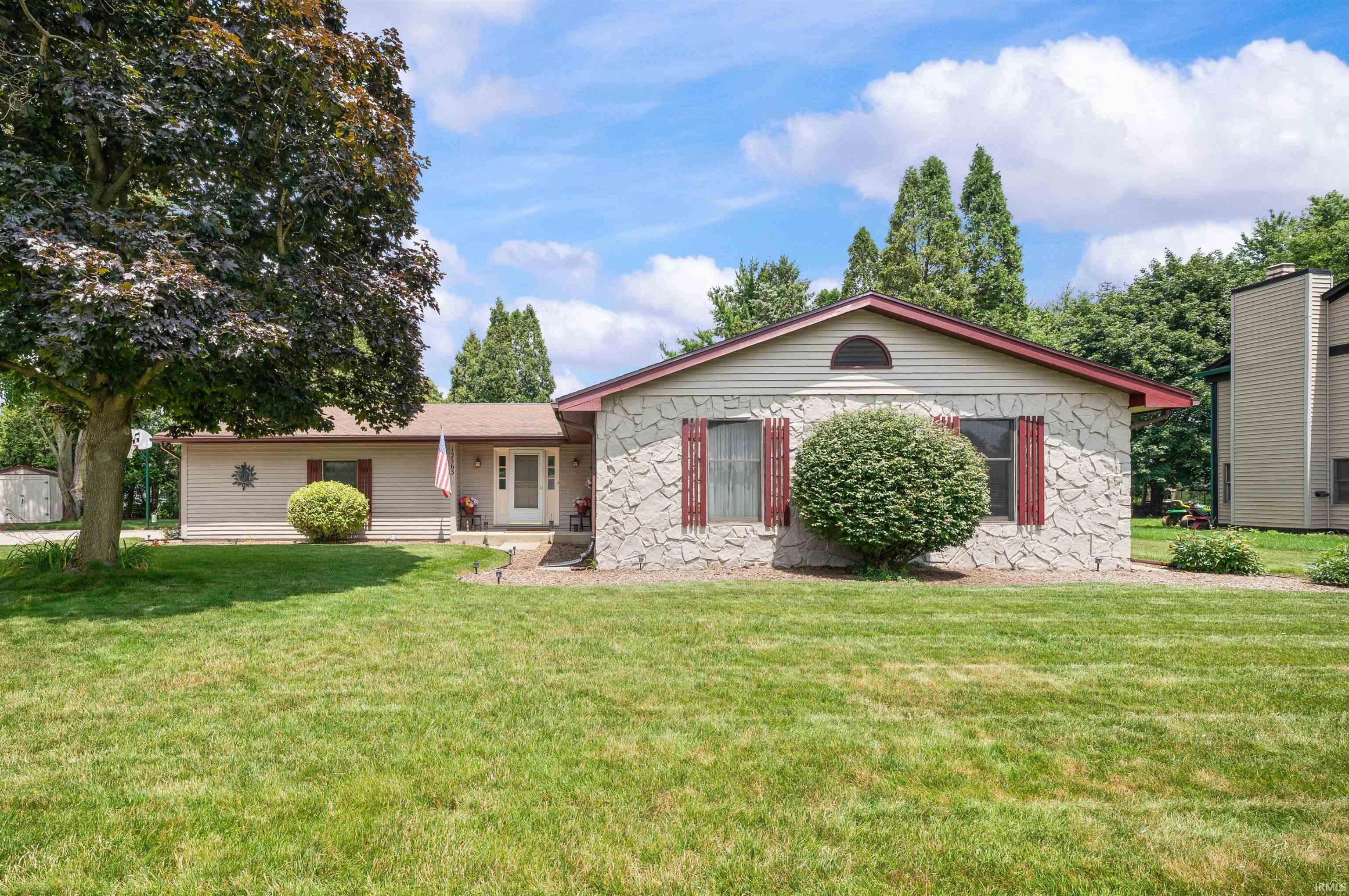12363 Duxbury Court Granger IN 46530