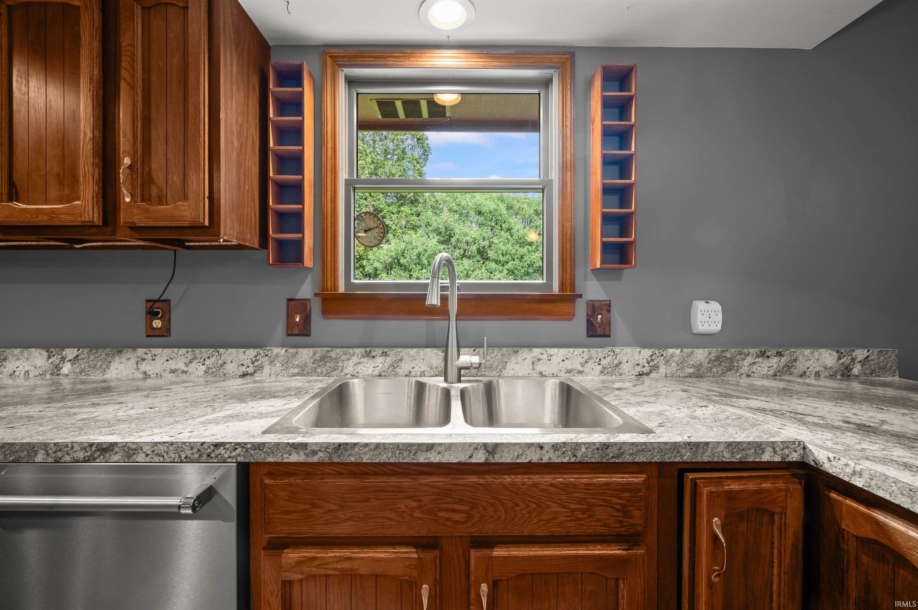 12363 Duxbury Court Granger IN 46530