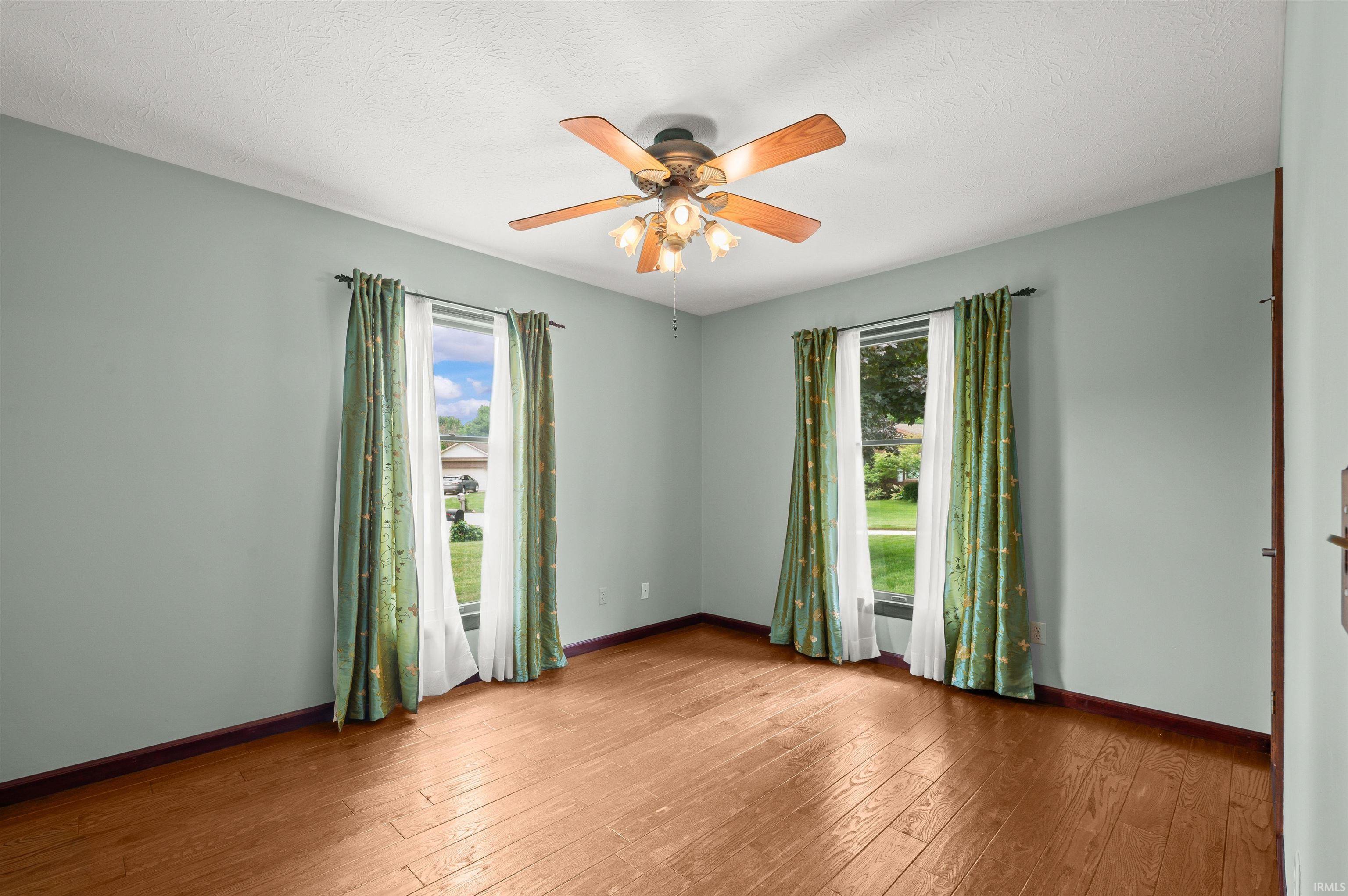 12363 Duxbury Court Granger IN 46530