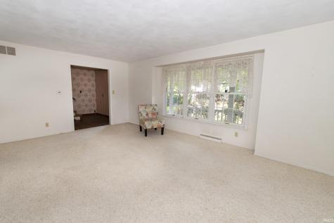 5624 Danbury Drive South Bend IN 46614