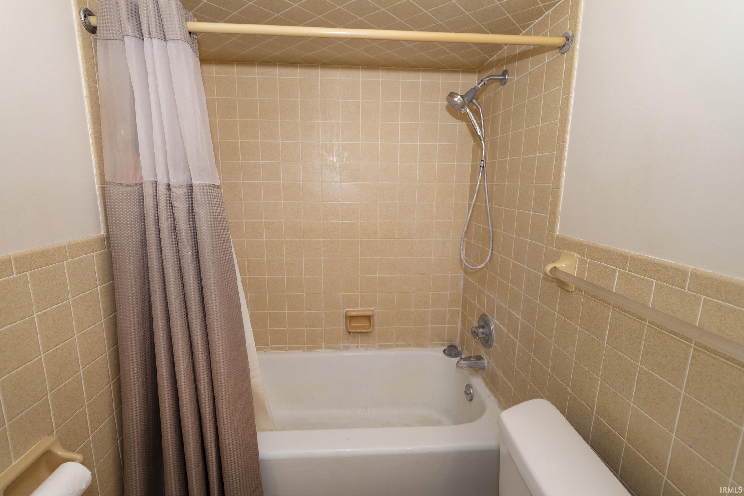 5624 Danbury Drive South Bend IN 46614