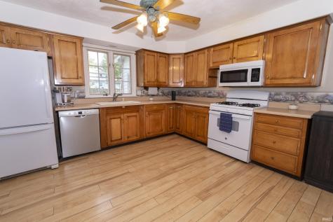5624 Danbury Drive South Bend IN 46614