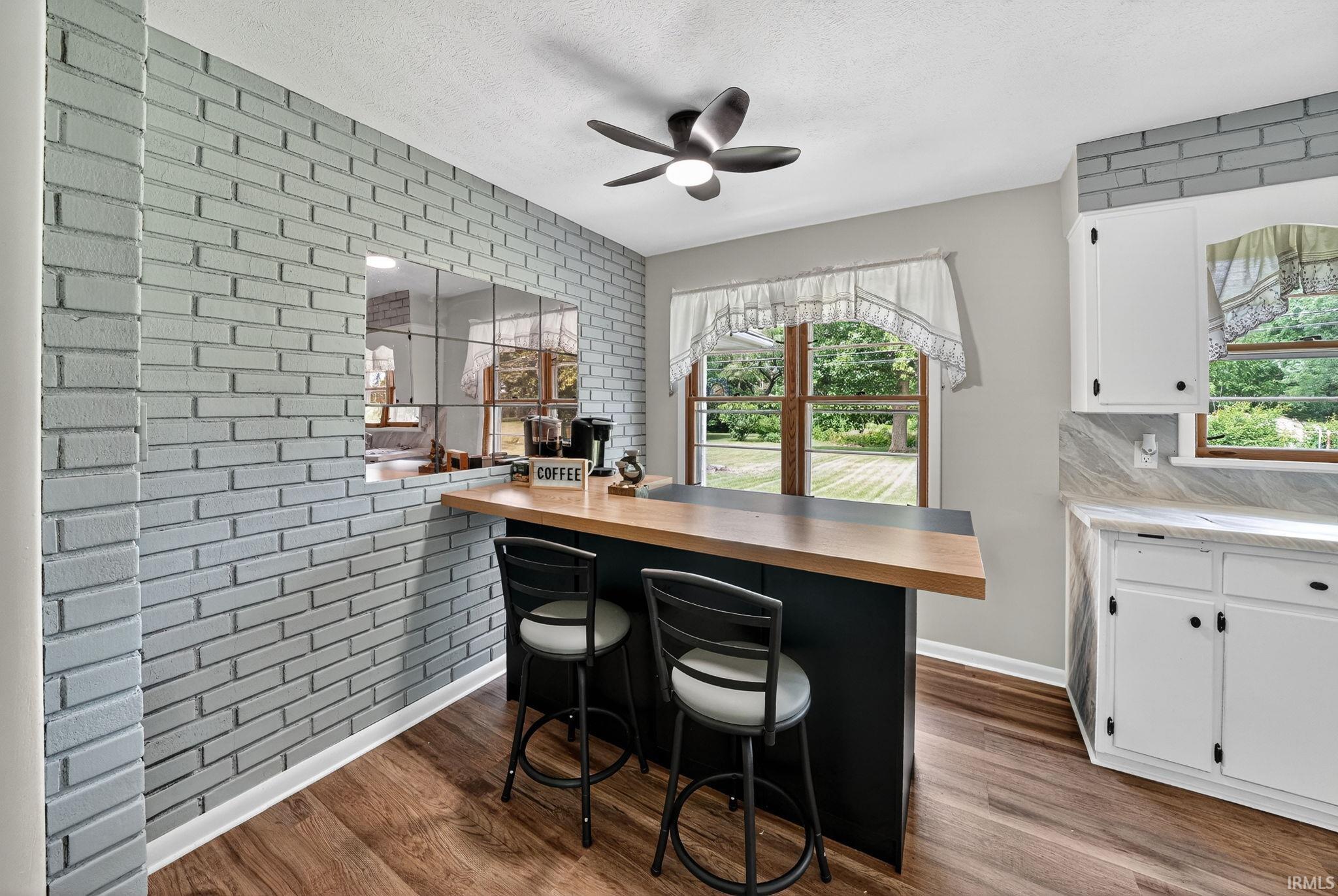 24701 Cr 20 Road Elkhart IN 46517
