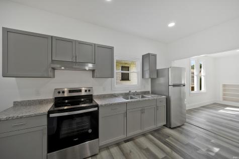 823 Monroe Avenue Evansville IN 47713