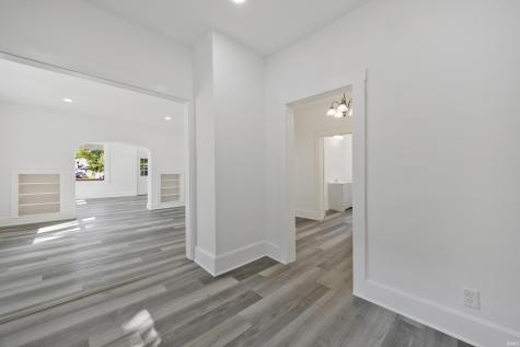 823 Monroe Avenue Evansville IN 47713
