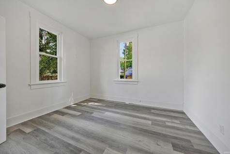 823 Monroe Avenue Evansville IN 47713