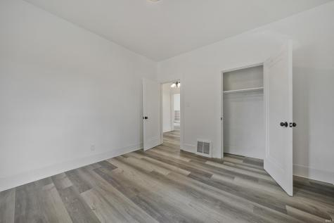 823 Monroe Avenue Evansville IN 47713