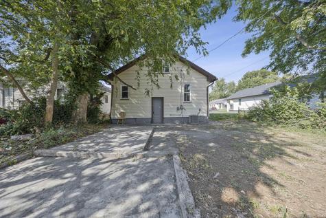 823 Monroe Avenue Evansville IN 47713