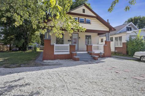 823 Monroe Avenue Evansville IN 47713