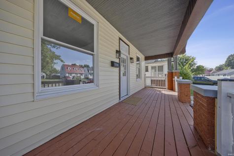 823 Monroe Avenue Evansville IN 47713