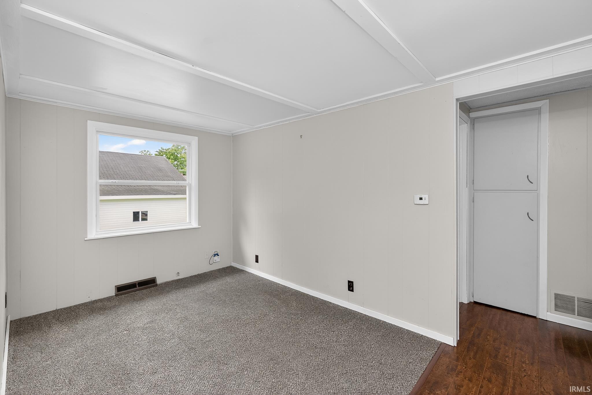 109 E Wabash Avenue Wakarusa IN 46573