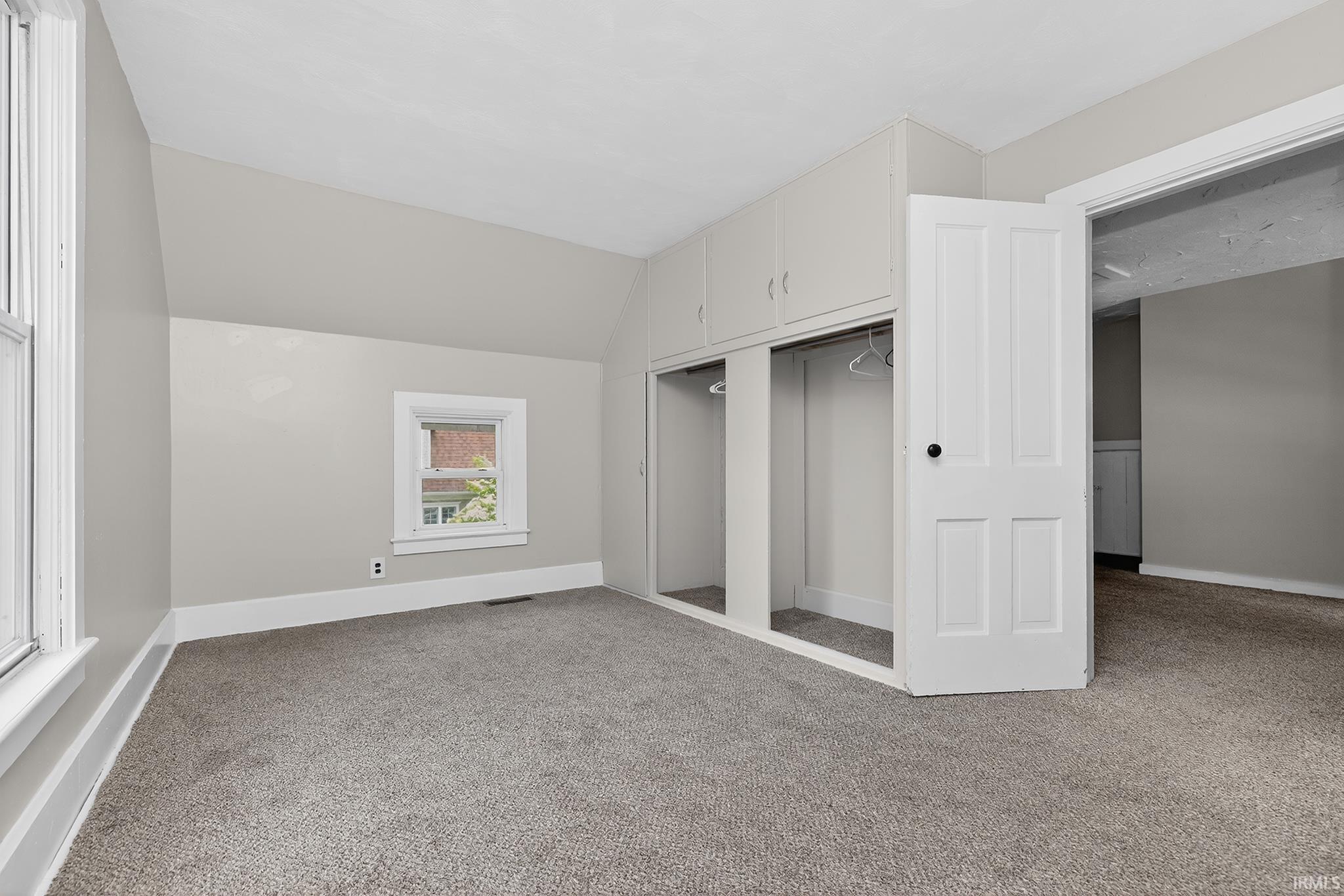109 E Wabash Avenue Wakarusa IN 46573