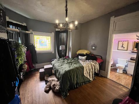 1318 E Broadway Logansport IN 46947