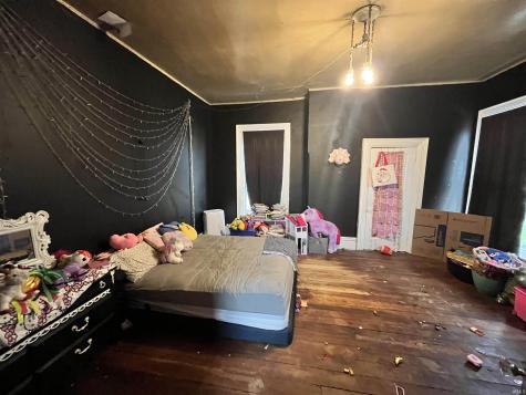 1318 E Broadway Logansport IN 46947