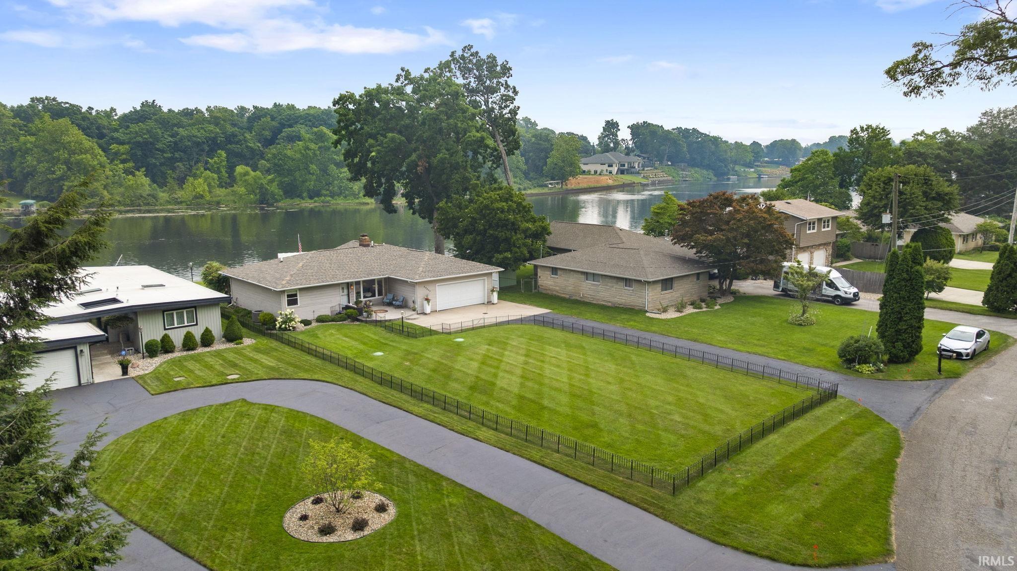 29453 River Shore Estates Elkhart IN 46516