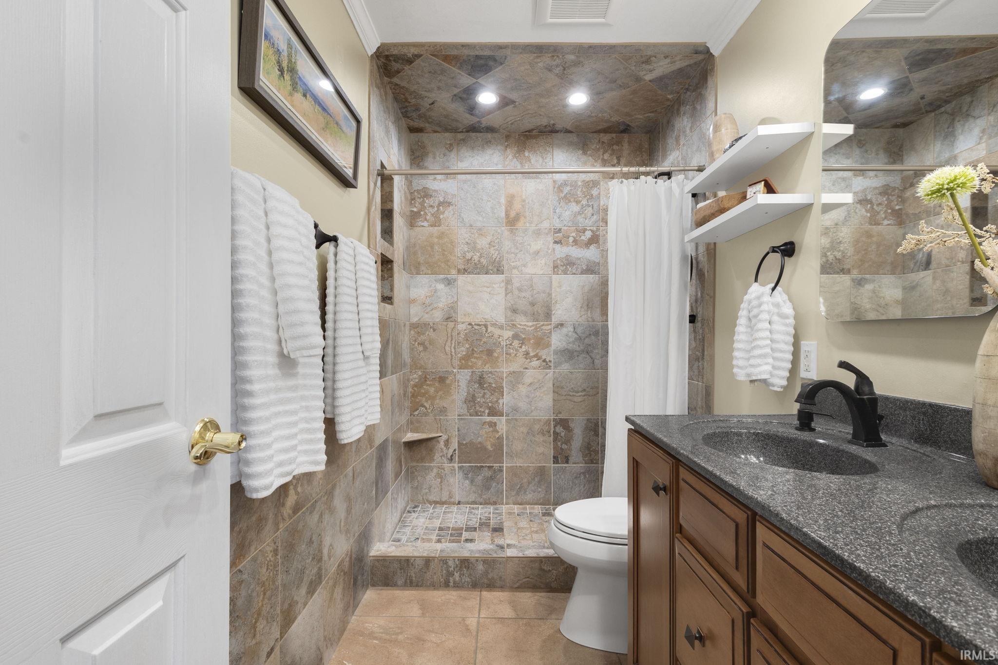 29453 River Shore Estates Elkhart IN 46516