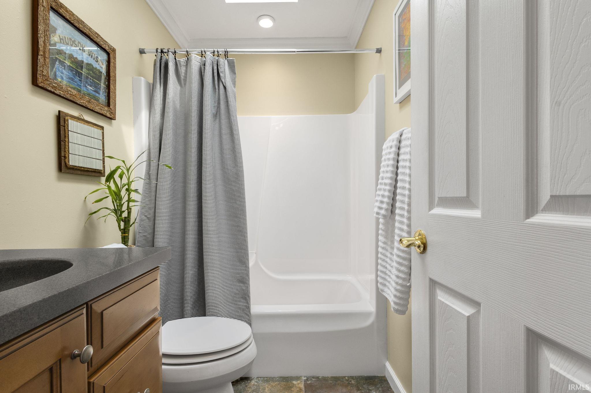 29453 River Shore Estates Elkhart IN 46516
