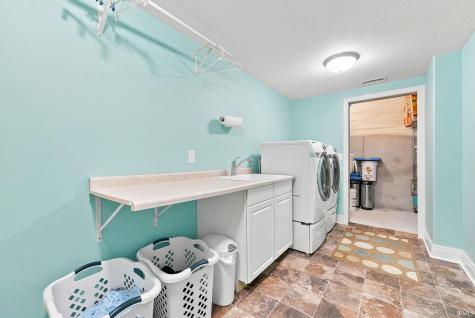2098 County Road 66 Road Auburn IN 46706