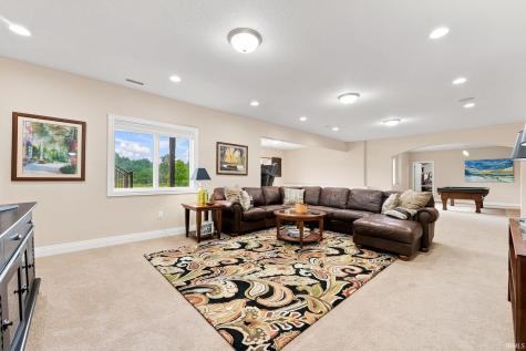 2098 County Road 66 Road Auburn IN 46706