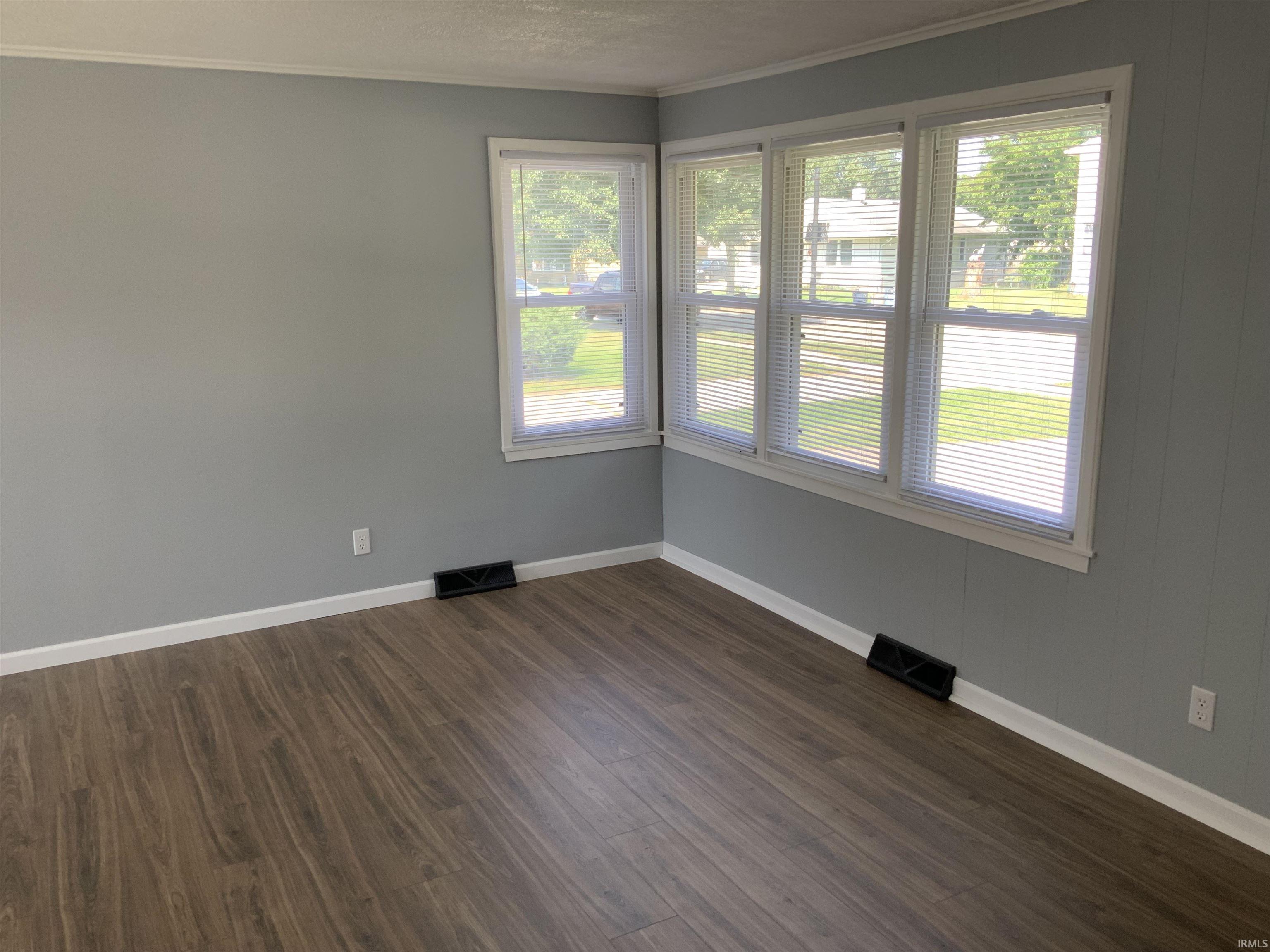 237 Guam Avenue Mishawaka IN 46545