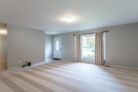 2727 Roscommon Drive Fort Wayne IN 46805