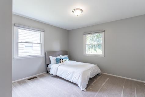 2727 Roscommon Drive Fort Wayne IN 46805